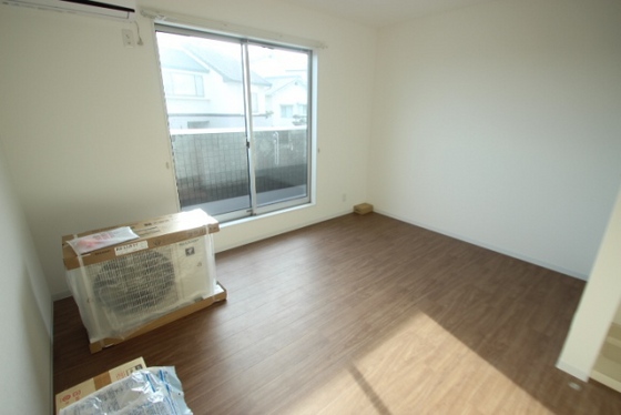 プレジャーコーポ三宅