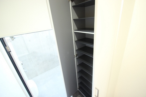 プレジャーコーポ三宅