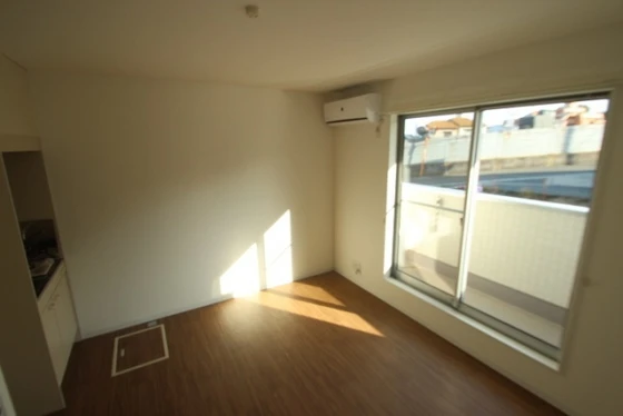 プレジャーコーポ三宅