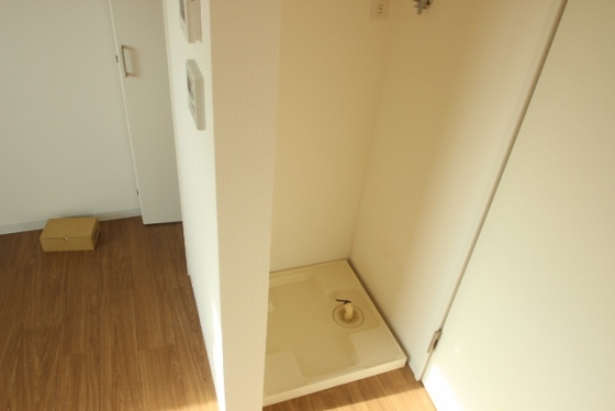 プレジャーコーポ三宅