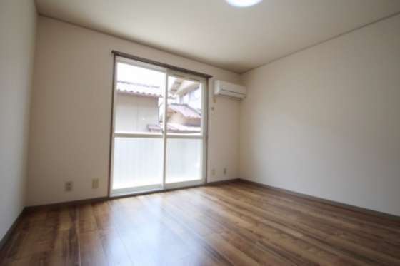 メゾンたちばな C棟