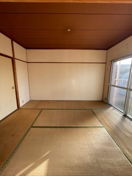 新田マンション