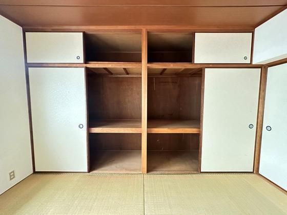 新田マンション