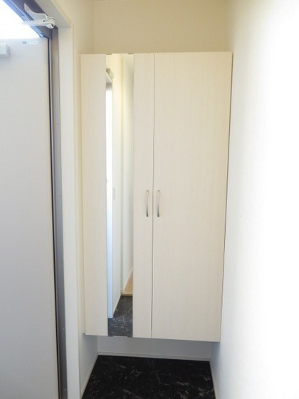 クレセント中仙道5