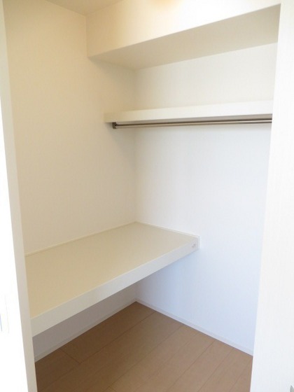 クレセント中仙道5