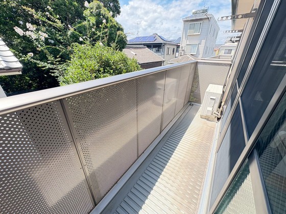 ラ・メゾン・モンテーニュ