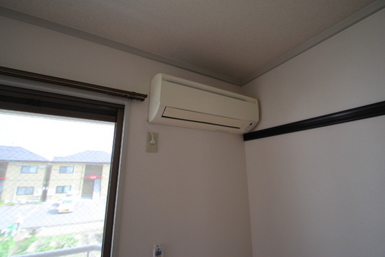 ドミール平野 B棟