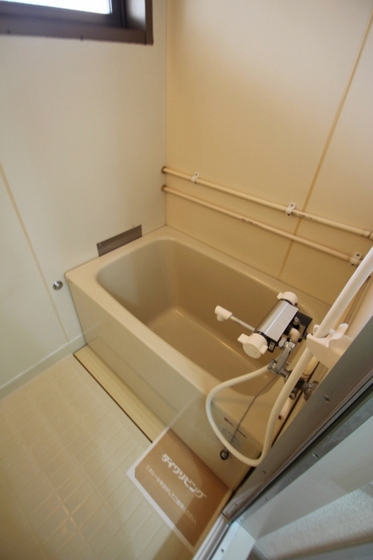 ドミール平野 B棟