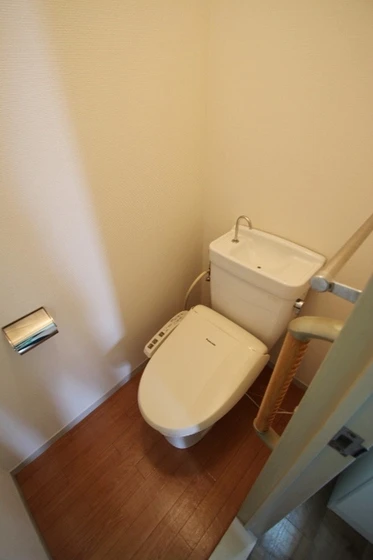 ドミール平野 B棟