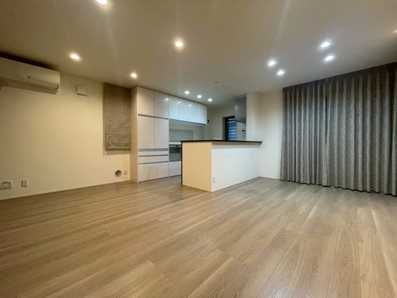 アヴェニール・ラディウ平和大通