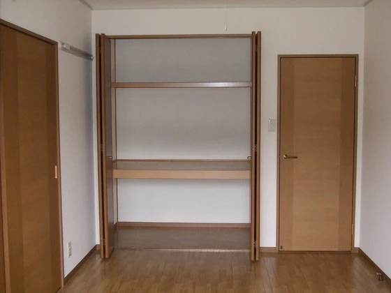 ベルデュール A棟