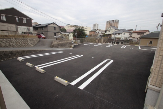 メゾネット皆賀