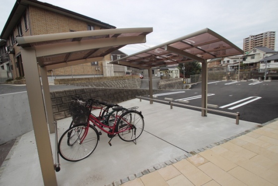 メゾネット皆賀