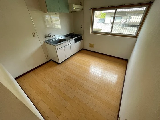 サンハイツ温品