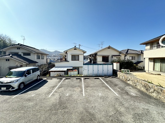 レオパレスシャルム