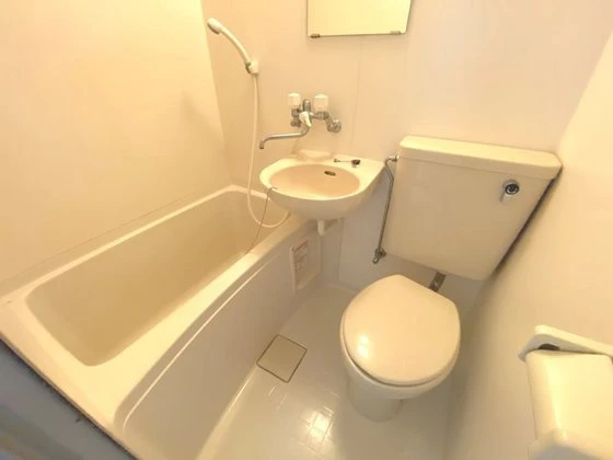 朝日プラザ岡山中山下