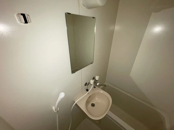 レオパレスエスポワール