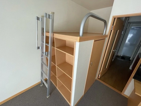 レオパレス千世