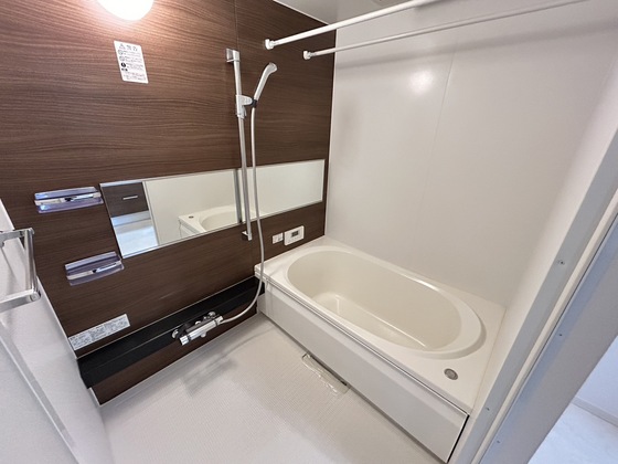 ビー・フォレスト コウゴ