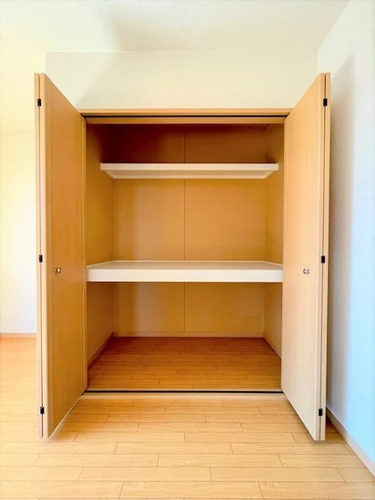 ファミールのざき