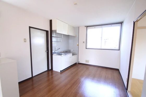 グリーンコートB棟