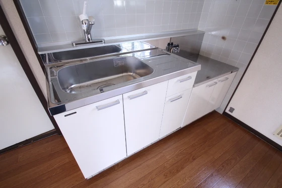 グリーンコートB棟