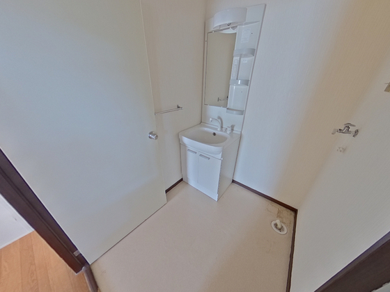 グリーンコートB棟