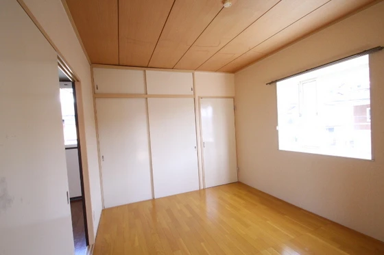 グリーンコートB棟