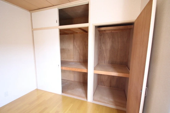 グリーンコートB棟