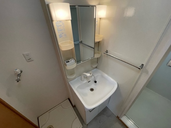 ローズコートHATAKA D棟