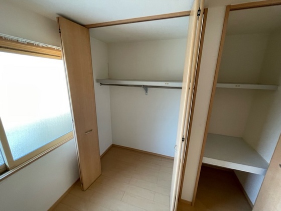 ローズコートHATAKA D棟