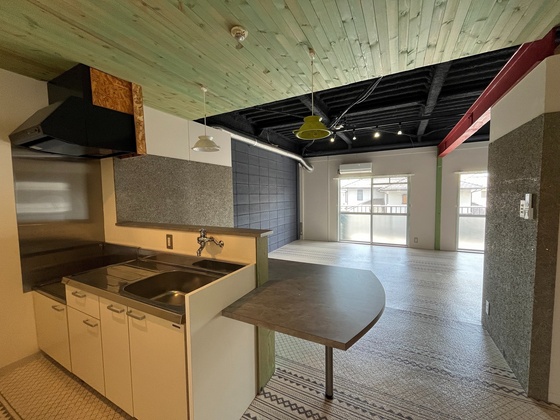 ニューマリッチかわぐちB