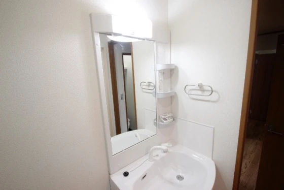 アイランドビル24