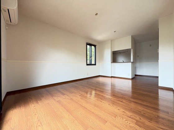 カーサ焼山中央 E棟