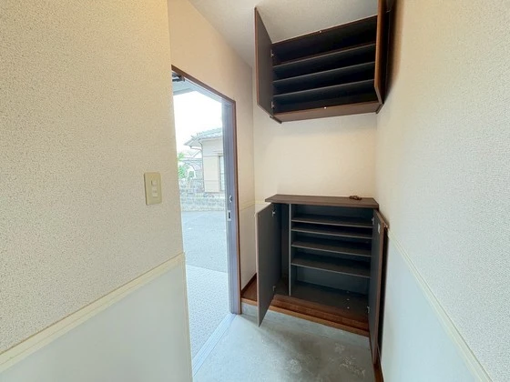 カーサ焼山中央 E棟