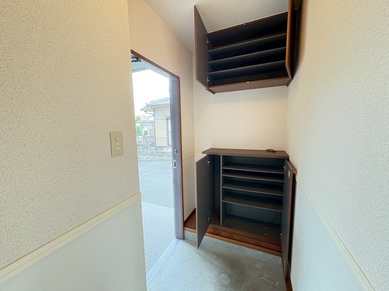 カーサ焼山中央 E棟