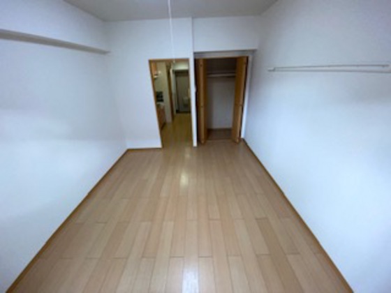 ヴィラ ルミノーソ A