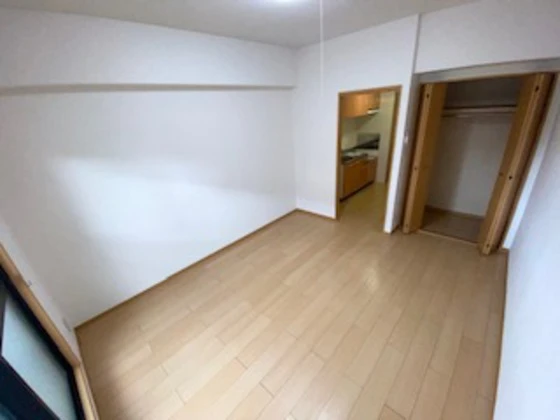 ヴィラ ルミノーソ A