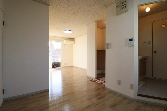 プレジール小野 E棟