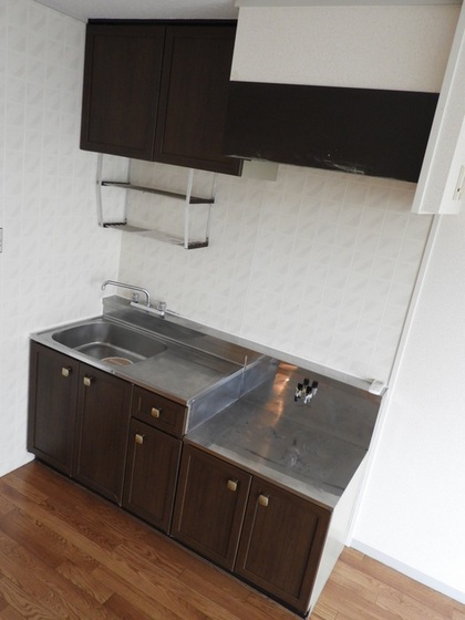 ニューハウジング