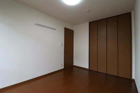 ひまわりハイツ A棟