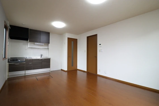 ひまわりハイツ A棟