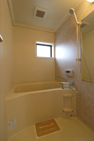 ひまわりハイツ A棟