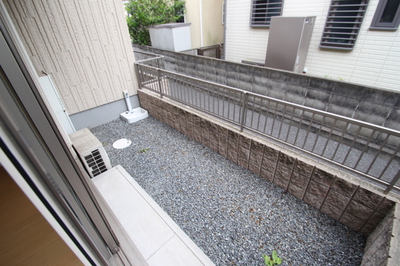 メープルコート A