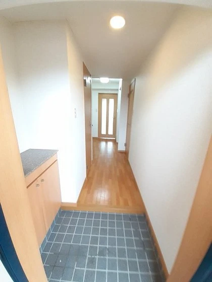 ラウンド ヒルズ イースト