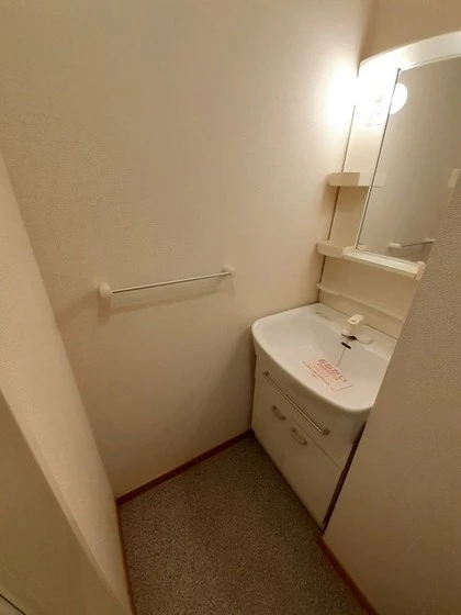 ラウンド ヒルズ イースト