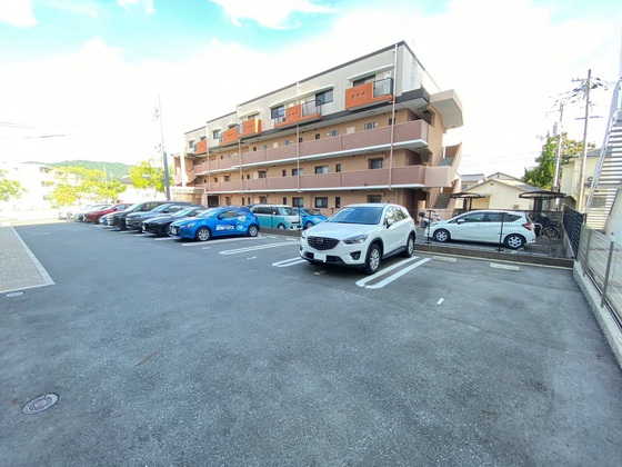 シャーメゾンサンフォレスト A棟