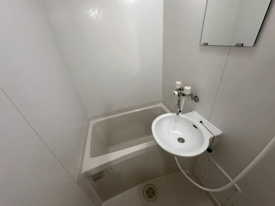 レオパレス江波東一丁目