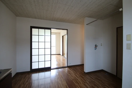 ニューハウン F