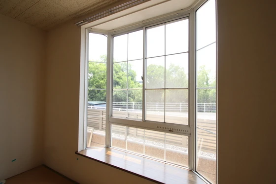 ニューハウン F